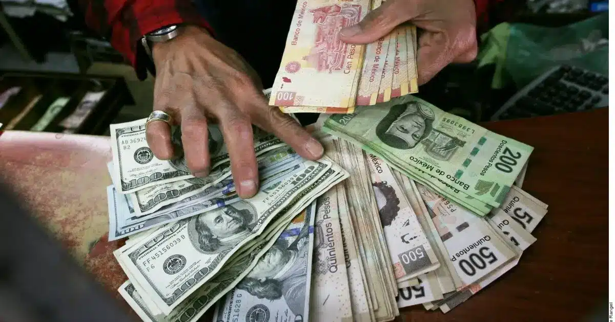 UIF bloquea cuentas ligadas a Los Mayos