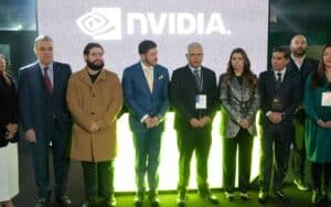 El Primer Green Data Center de Inteligencia Artificial en México, estará en Nuevo León. Samuel García y empresarios de NVIDA en reunión